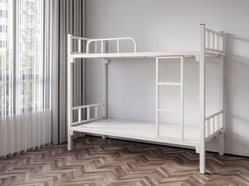 Single-module bunk bed with inner access ladder
